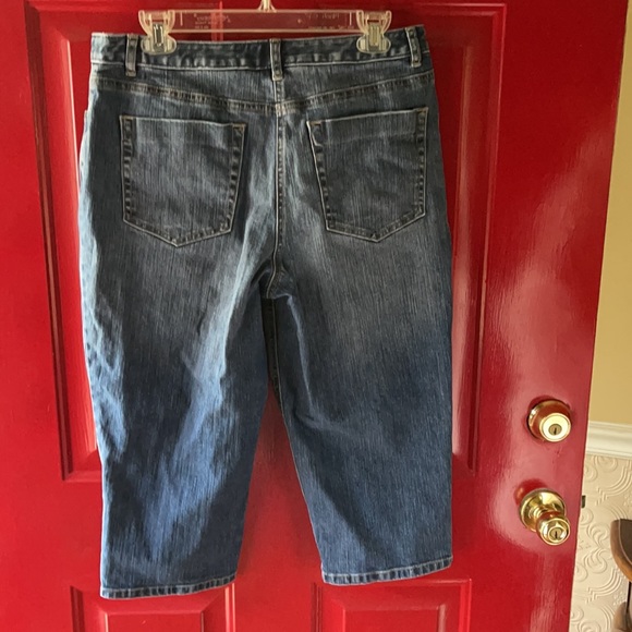 Talbots jean capris sz 12 - Picture 2 of 2